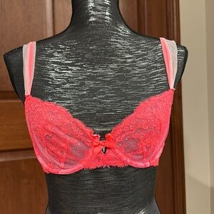 Very Sexy Unlined bra.